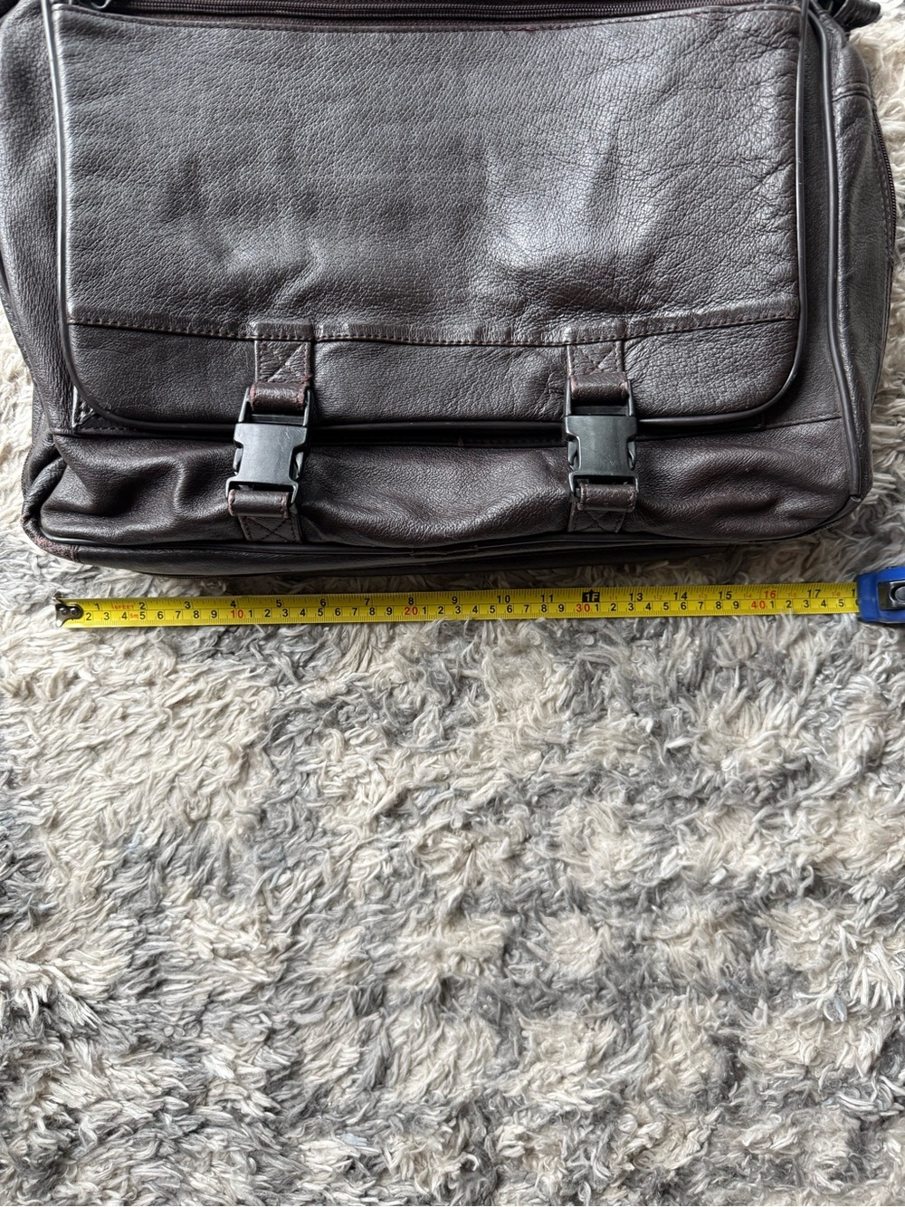 Leather Messenger Bag with padded, adjustable strap. Gender neutral. - Picture 9 of 16